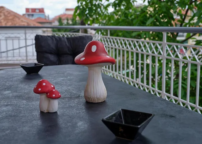 With View * טריפוליס